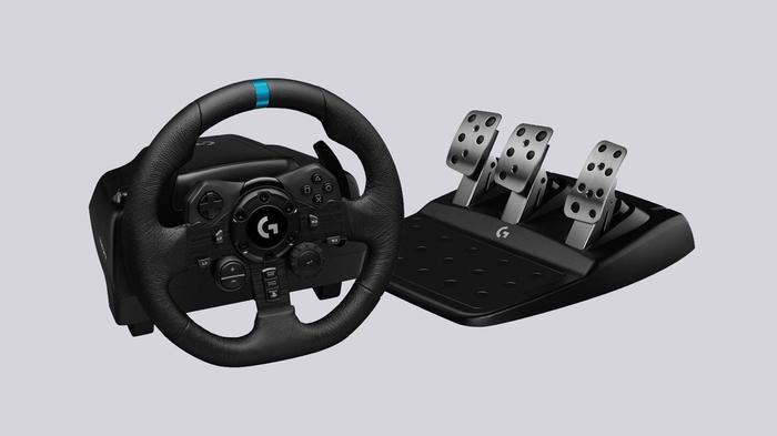 Best wheel for F1 2022 Logitech product image of the black G923 wheel and peddle set.