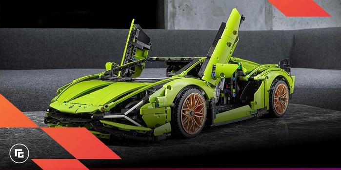 Image of a green Lamborghini made out of LEGO.